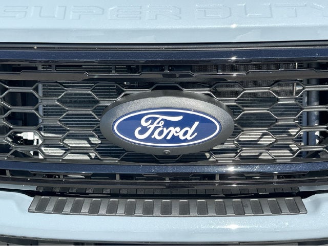 2027 Ford F-250SD F-250® Lariat®