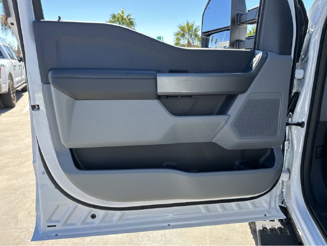 2027 Ford F-250SD F-250® XL