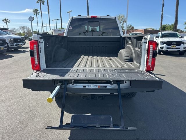 2026 Ford F-350SD F-350® Lariat®