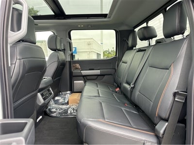 2025 Ford F-350SD F-350® Lariat®