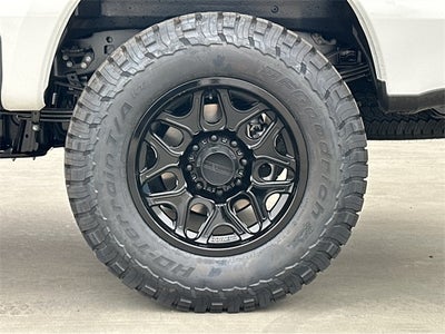 2025 Ford F-350SD F-350® Lariat®