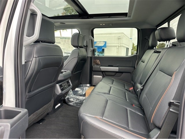 2025 Ford F-350SD F-350® Lariat®