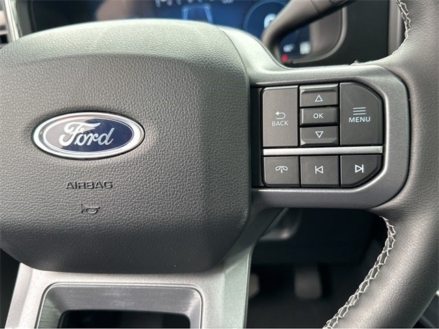 2025 Ford F-350SD F-350® Lariat®