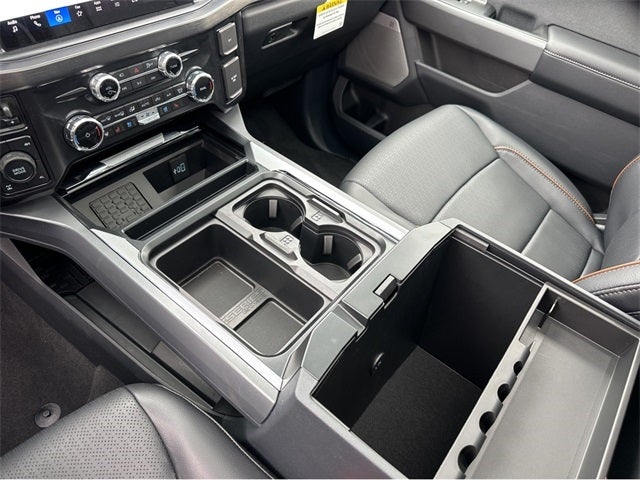 2025 Ford F-350SD F-350® Lariat®