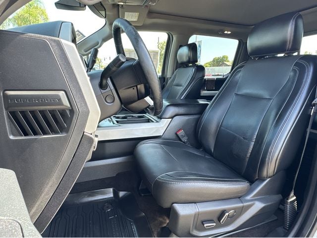 2018 Ford F-350SD Lariat Super Duty