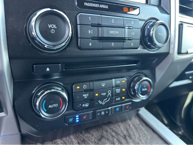 2018 Ford F-350SD Lariat Super Duty