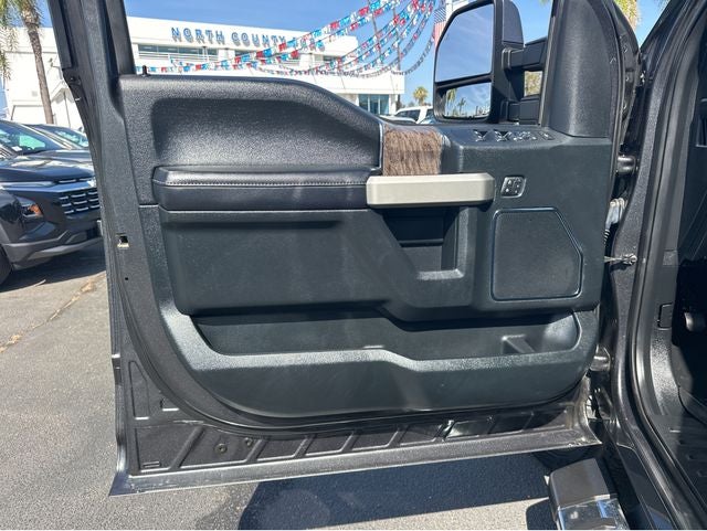 2018 Ford F-350SD Lariat Super Duty