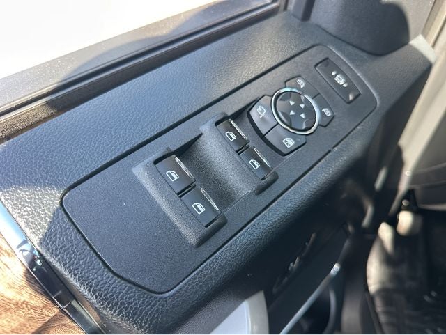 2018 Ford F-350SD Lariat Super Duty