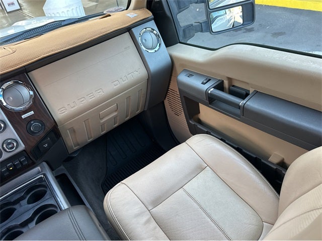 2016 Ford F-350SD Lariat Super Duty