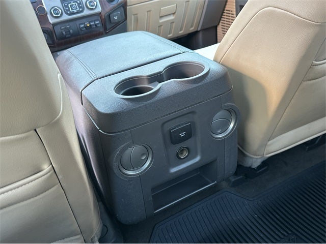 2016 Ford F-350SD Lariat Super Duty