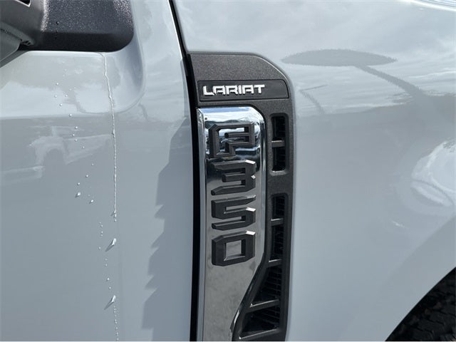 2025 Ford F-350SD F-350® Lariat®