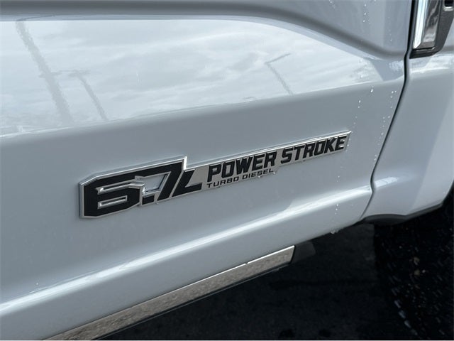 2025 Ford F-350SD F-350® Lariat®