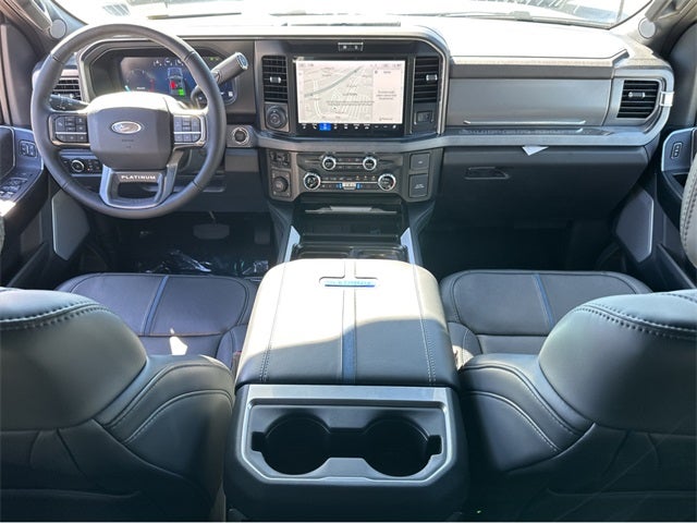 2025 Ford F-350SD F-350® Platinum®