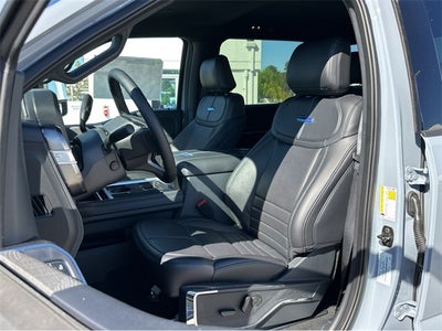 2025 Ford F-350SD F-350® Platinum®