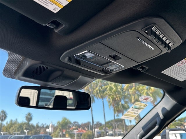 2025 Ford F-350SD F-350® Platinum®