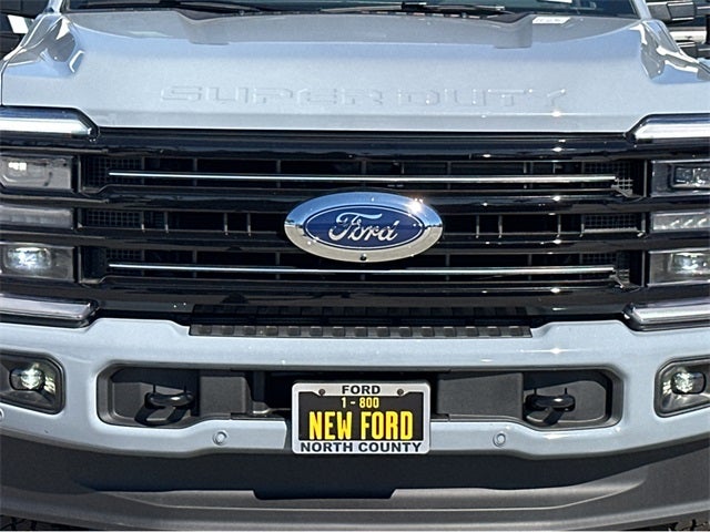 2025 Ford F-350SD F-350® Platinum®