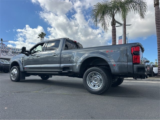 2026 Ford F-450SD F-450® Platinum®