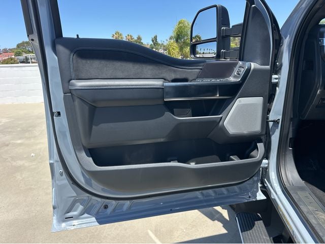 2026 Ford F-450SD F-450® Platinum®