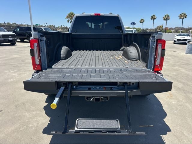 2026 Ford F-450SD F-450® Platinum®