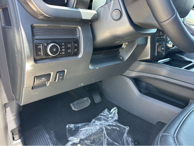 2026 Ford F-450SD F-450® Platinum®