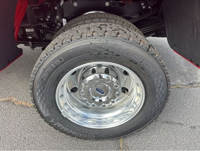 2026 Ford F-450SD F-450® Lariat®