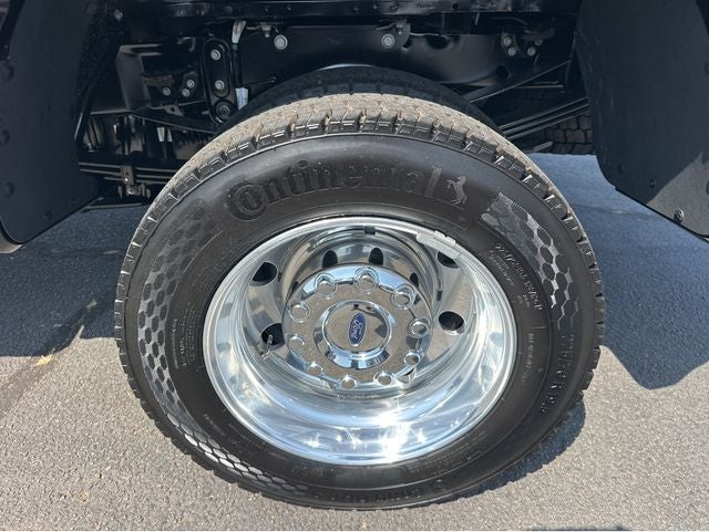 2026 Ford F-450SD F-450® Platinum®