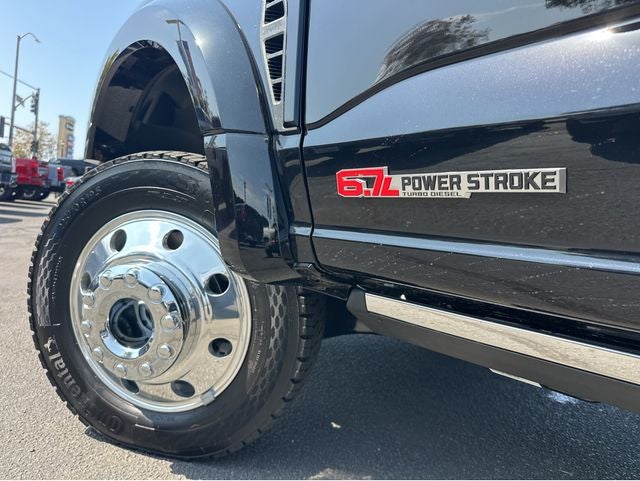 2026 Ford F-450SD F-450® Platinum®
