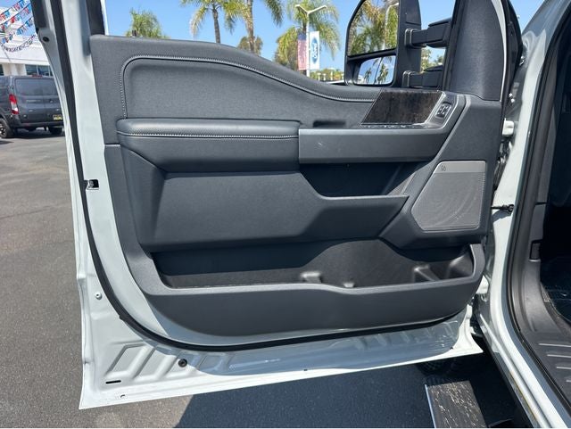 2026 Ford F-450SD F-450® Lariat®