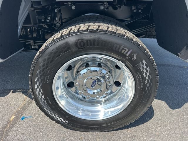 2026 Ford F-450SD F-450® Lariat®