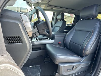 2026 Ford F-450SD F-450® Lariat®