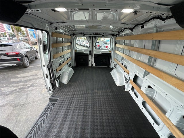 2021 Ford Transit-250 Base