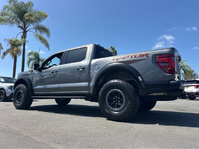 2025 Ford F-150 Base