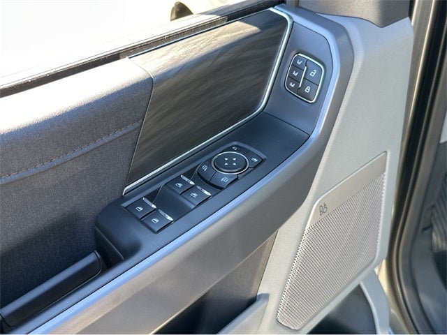 2025 Ford F-150 Lariat®