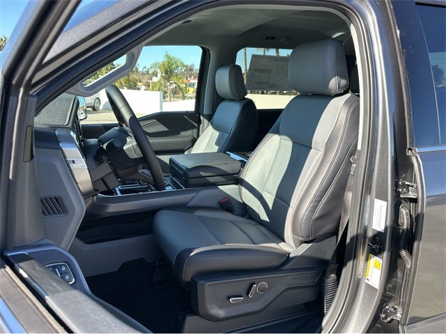 2025 Ford F-150 Lariat®