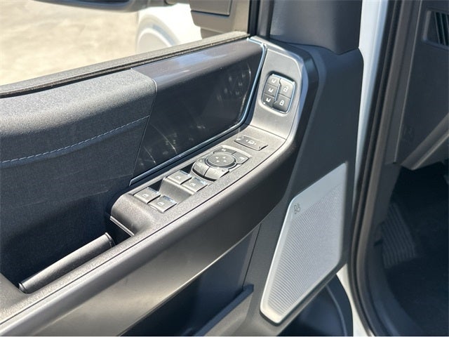 2025 Ford F-150 Lariat®