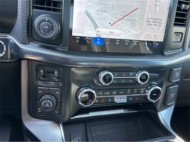 2025 Ford F-150 Platinum®