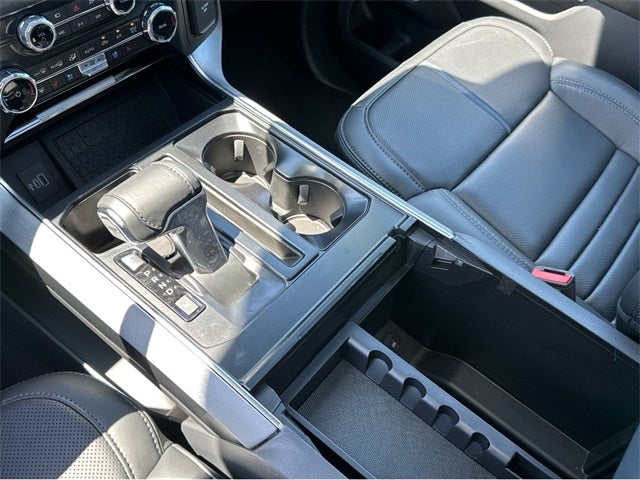 2025 Ford F-150 Platinum®