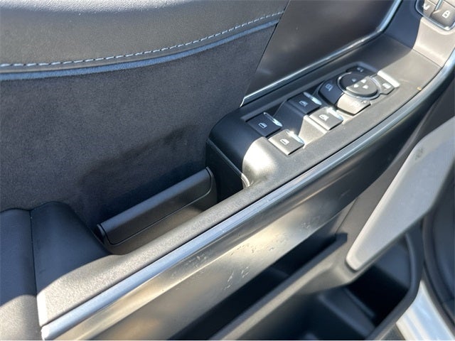 2025 Ford F-150 Platinum®