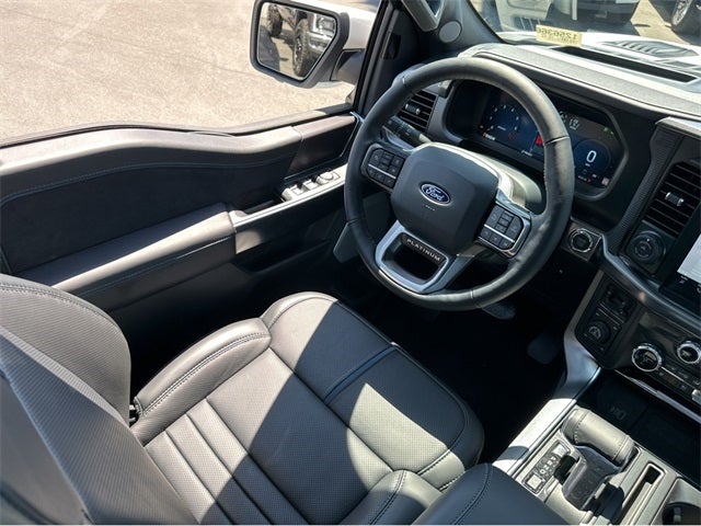 2025 Ford F-150 Platinum®