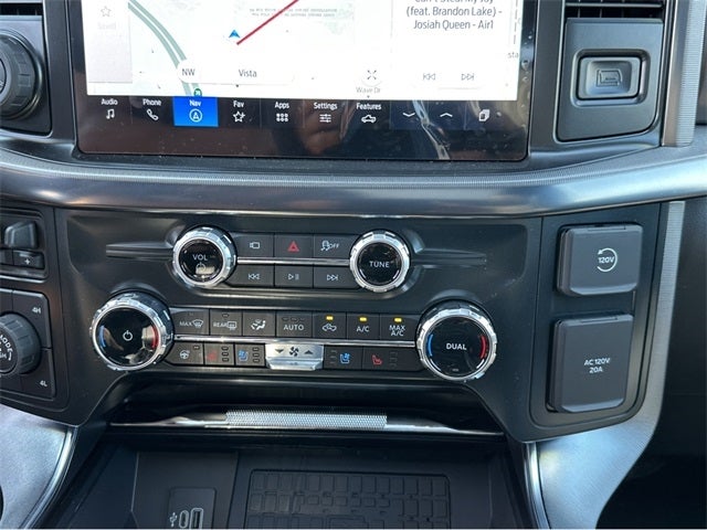 2025 Ford F-150 Platinum®