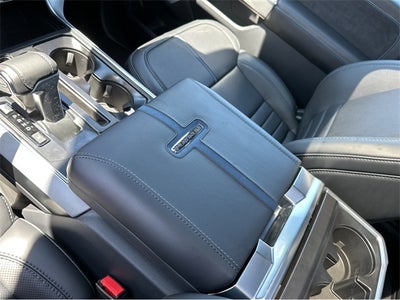 2025 Ford F-150 Platinum®