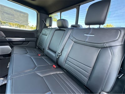 2025 Ford F-150 Platinum®