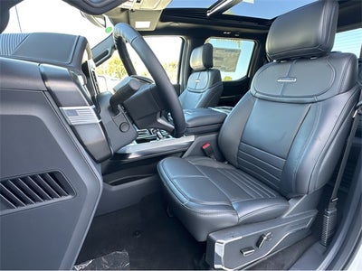 2025 Ford F-150 Platinum®