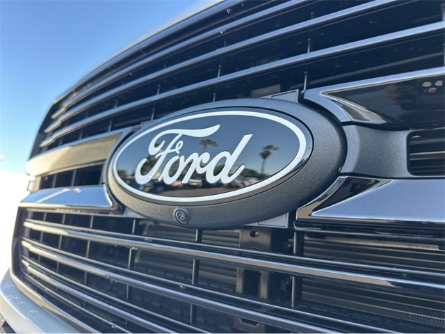 2025 Ford F-150 Platinum®