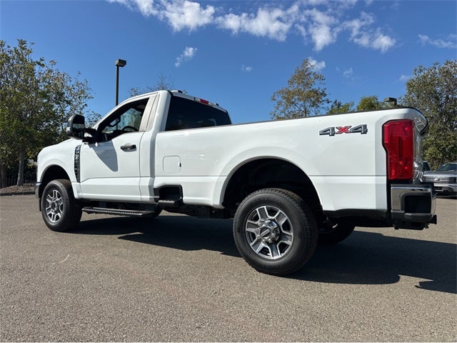 2025 Ford F-350SD F-350® XLT