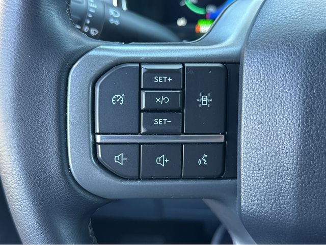 2023 Ford F-150 Lightning XLT