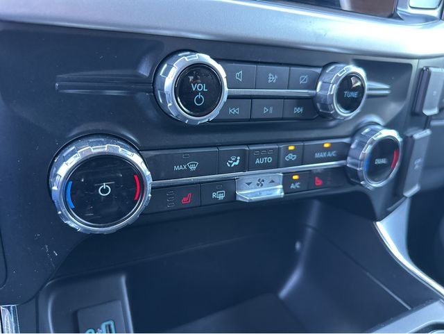 2023 Ford F-150 Lightning XLT