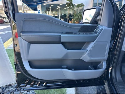 2023 Ford F-150 Lightning XLT