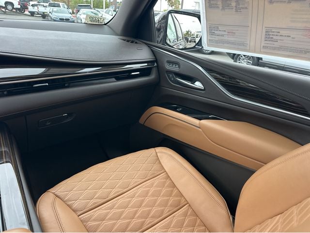 2022 Cadillac Escalade ESV Sport