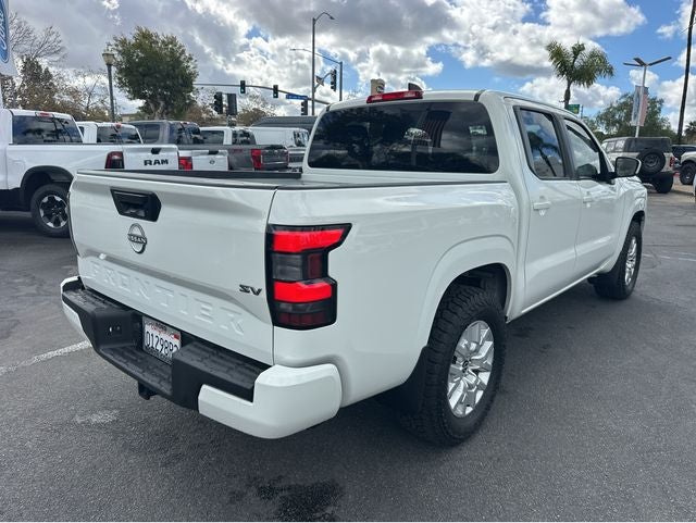 2023 Nissan Frontier SV